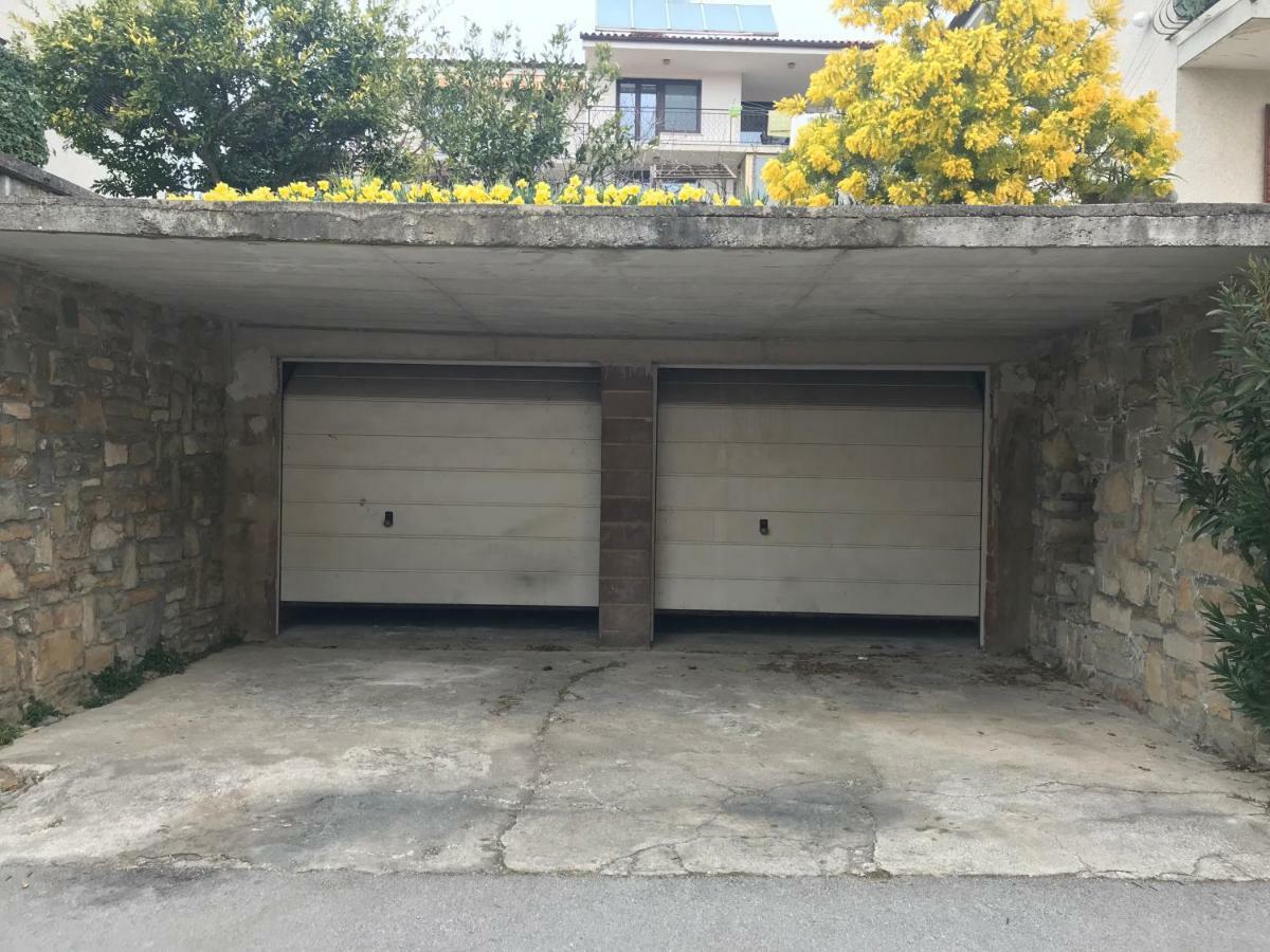 Maeli Apartment 路次亚 外观 照片